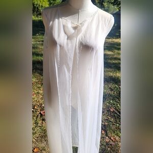 Sears Vintage Sheer Cream Robe‎